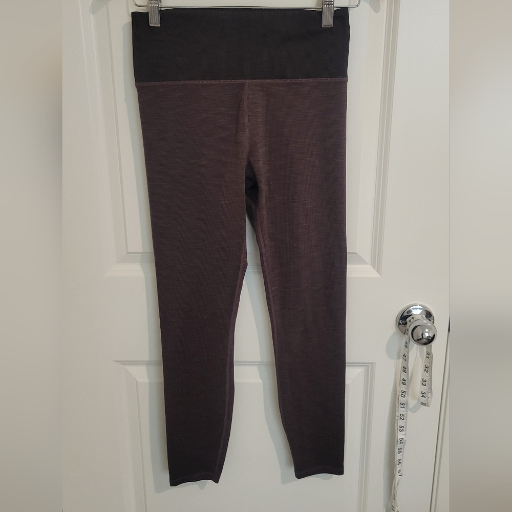 Vuori Rib Studio Legging Size Small